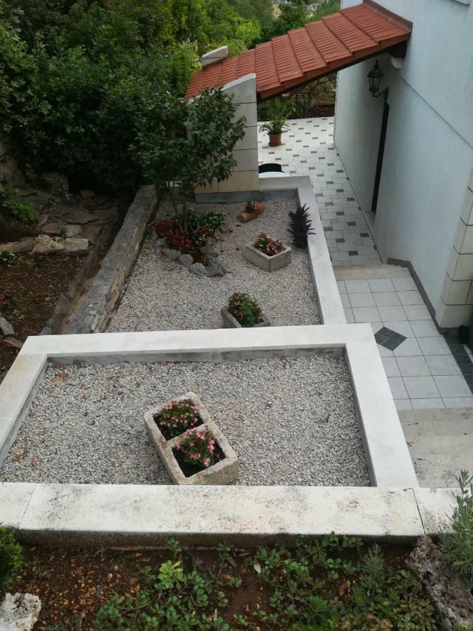 Apartments Blanka Zrnovo Exterior photo